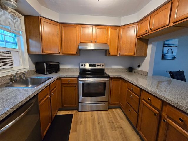 248 Camp Street V2, Yarmouth, MA 02673