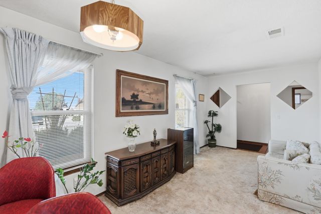 2600 Eastridge Drive NE, Albuquerque, NM 87112