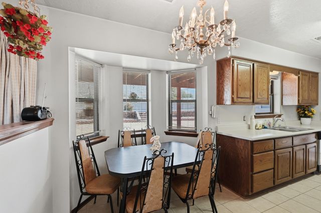 2600 Eastridge Drive NE, Albuquerque, NM 87112