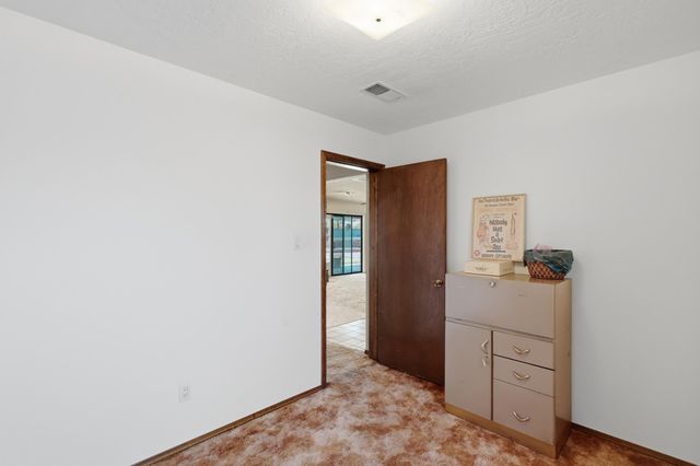 2600 Eastridge Drive NE, Albuquerque, NM 87112