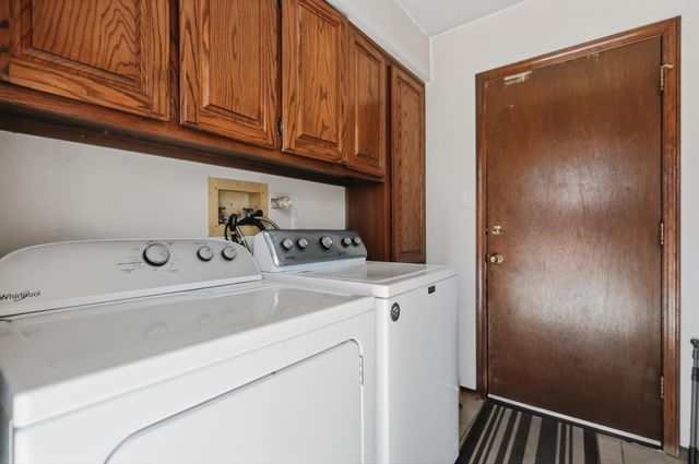 2600 Eastridge Drive NE, Albuquerque, NM 87112