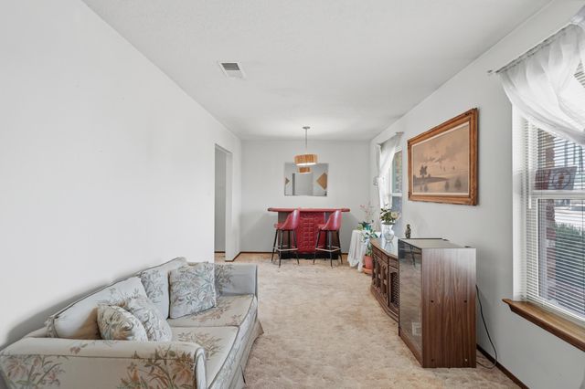 2600 Eastridge Drive NE, Albuquerque, NM 87112