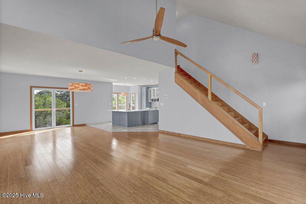 Image 27 of property listing at 50 S Oak Drive, Surf City, NC 28445