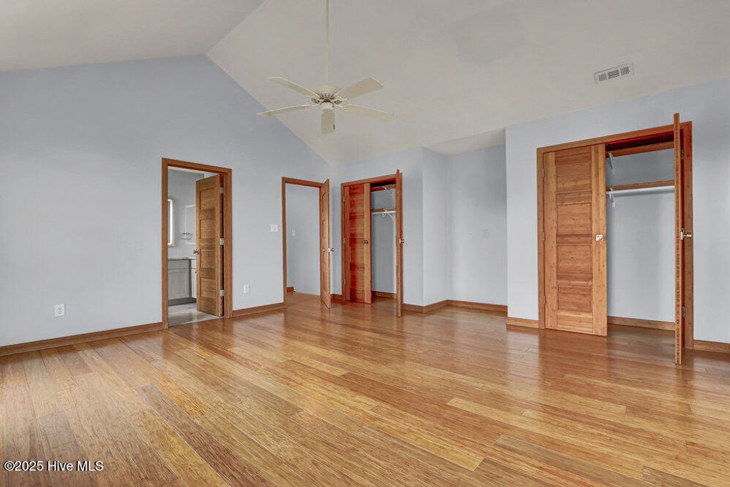 Image 37 of property listing at 50 S Oak Drive, Surf City, NC 28445