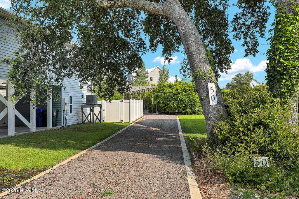 Image 55 of property listing at 50 S Oak Drive, Surf City, NC 28445