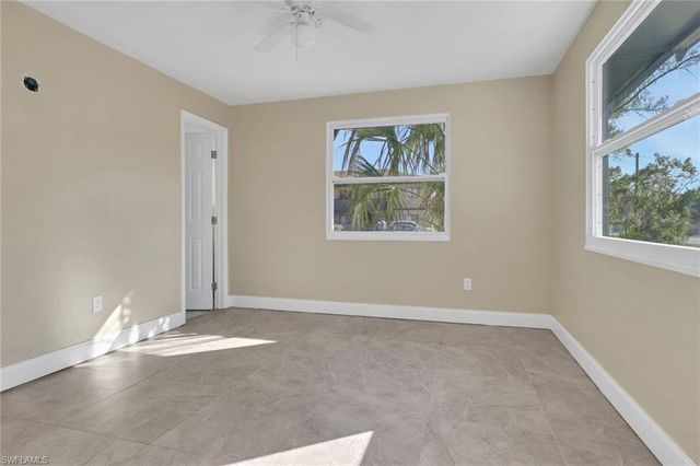 2933 Jackson ST, Fort Myers, FL 33901