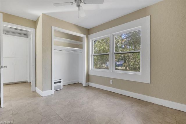 2933 Jackson ST, Fort Myers, FL 33901