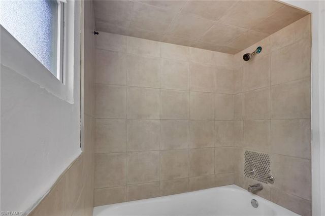 2933 Jackson ST, Fort Myers, FL 33901