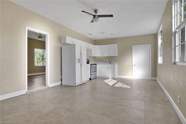 2933 Jackson ST, Fort Myers, FL 33901