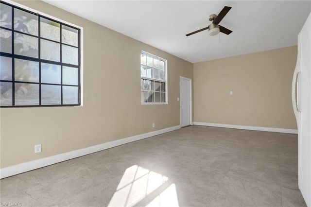 2933 Jackson ST, Fort Myers, FL 33901