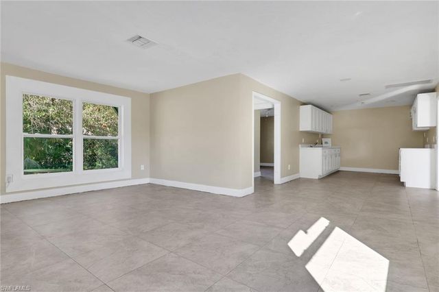 2933 Jackson ST, Fort Myers, FL 33901