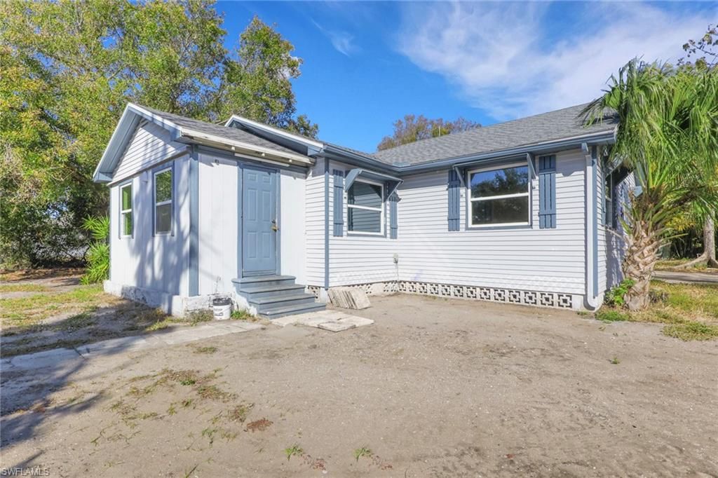 2933 Jackson ST, FORT MYERS, FL 33901 — photo 4