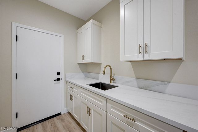 1830 Lake Wales Street, Henderson, NV 89052