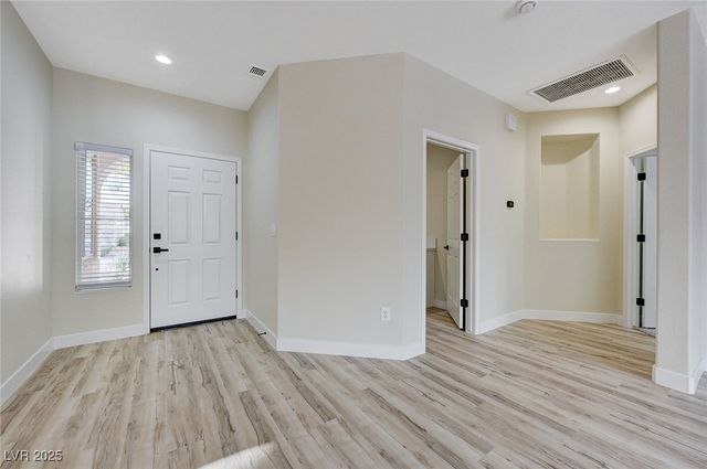 1830 Lake Wales Street, Henderson, NV 89052