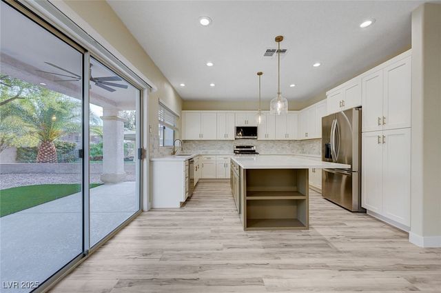 1830 Lake Wales Street, Henderson, NV 89052