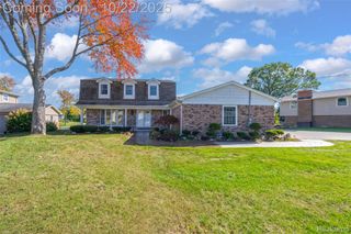 3996 Araby Court, Highland Charter Township, MI 48356