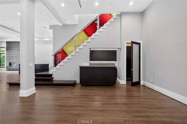 3087 Passmore Drive, Los Angeles, CA 90068
