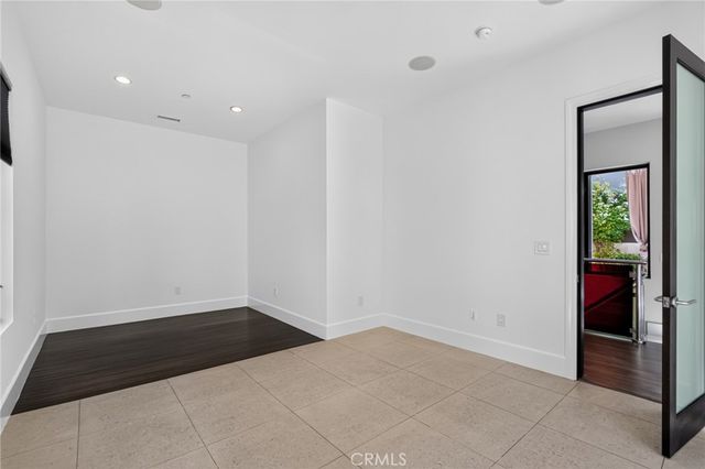 3087 Passmore Drive, Los Angeles, CA 90068