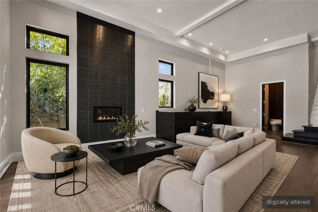 3087 Passmore Drive, Los Angeles, CA 90068