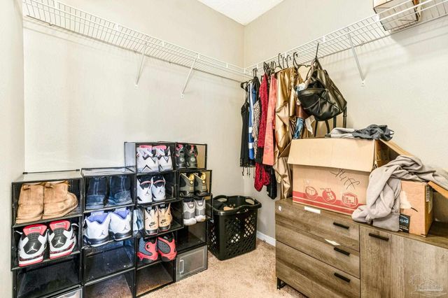 6825 Fort Deposit Dr, Pensacola, FL 32526