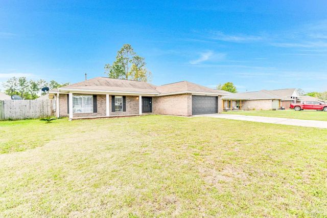 6825 Fort Deposit Dr, Pensacola, FL 32526