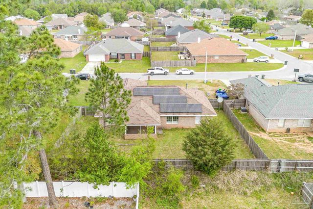 6825 Fort Deposit Dr, Pensacola, FL 32526