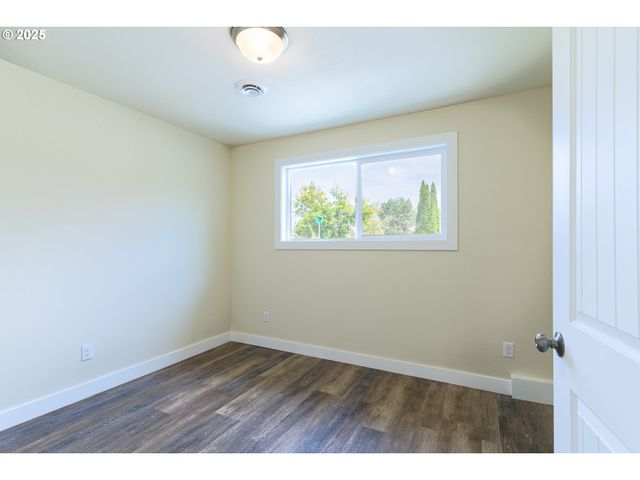 1895 Balm St, Baker City, OR 97814