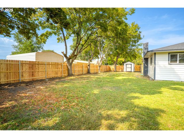 1895 Balm St, Baker City, OR 97814