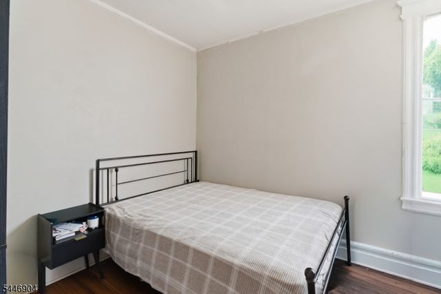 530 Norwood St, East Orange City, NJ 07018
