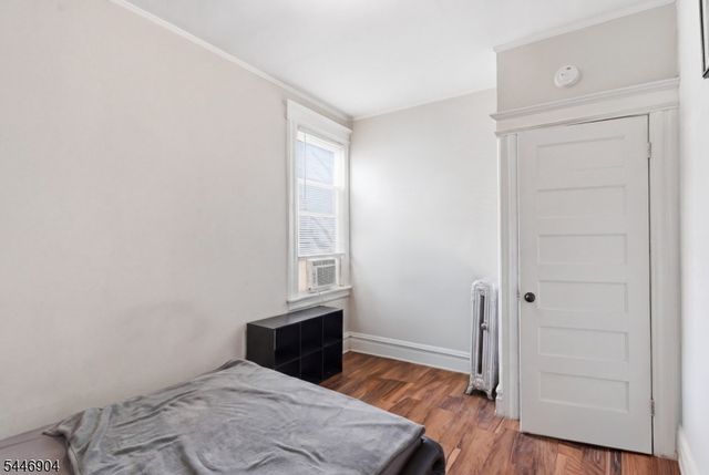 530 Norwood St, East Orange City, NJ 07018