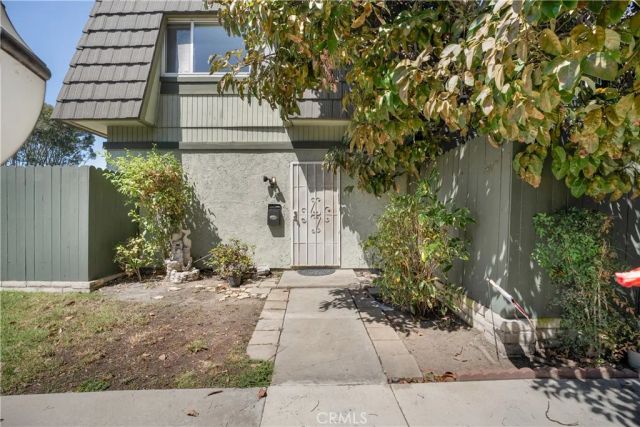 1642 Iowa Street A, Costa Mesa, CA 92626