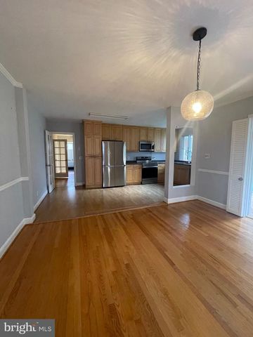 5528 WARWICK PL, Chevy Chase, MD 20815