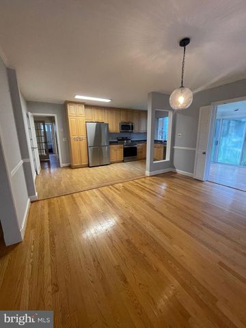 5528 WARWICK PL, Chevy Chase, MD 20815