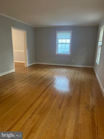 5528 WARWICK PL, Chevy Chase, MD 20815