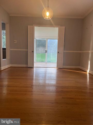 5528 WARWICK PL, Chevy Chase, MD 20815