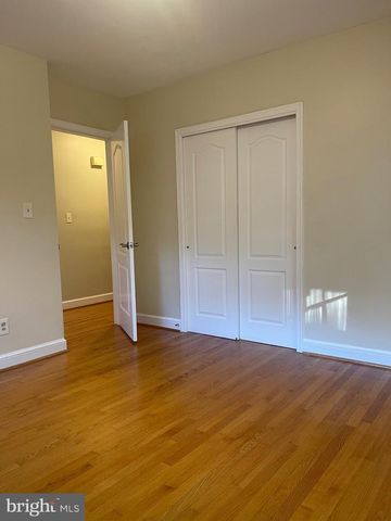 5528 WARWICK PL, Chevy Chase, MD 20815