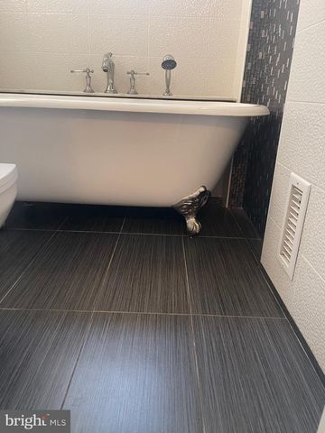 5528 WARWICK PL, Chevy Chase, MD 20815