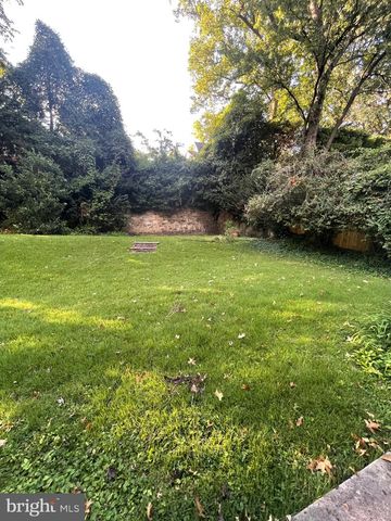 5528 WARWICK PL, Chevy Chase, MD 20815