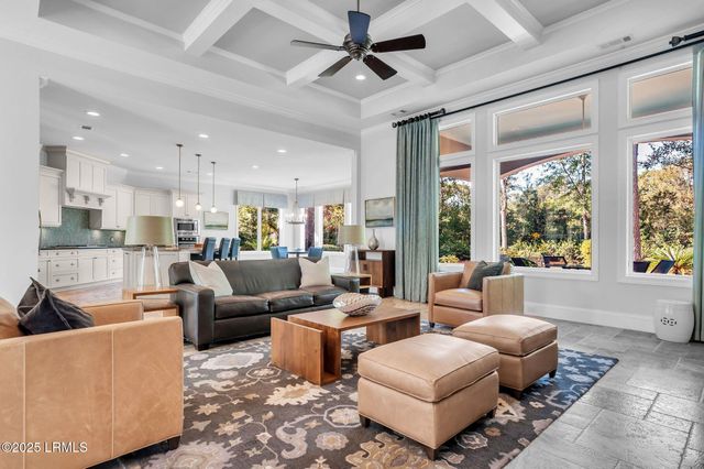 20 Royal Crest Drive, Hilton Head Island, SC 29928