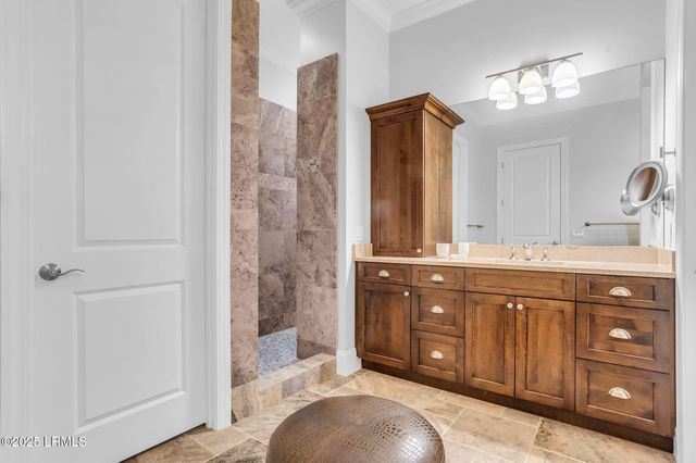 20 Royal Crest Drive, Hilton Head Island, SC 29928