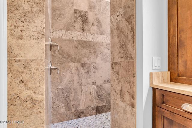 20 Royal Crest Drive, Hilton Head Island, SC 29928