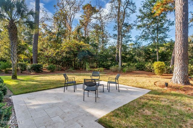 20 Royal Crest Drive, Hilton Head Island, SC 29928