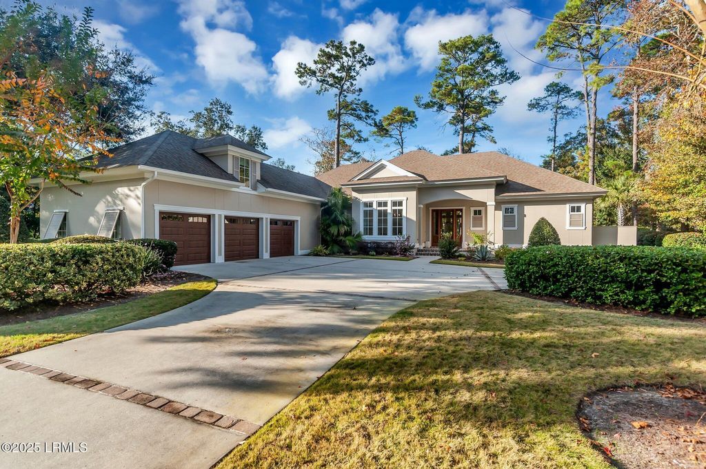 20 Royal Crest Drive, Hilton Head Island, SC 29928