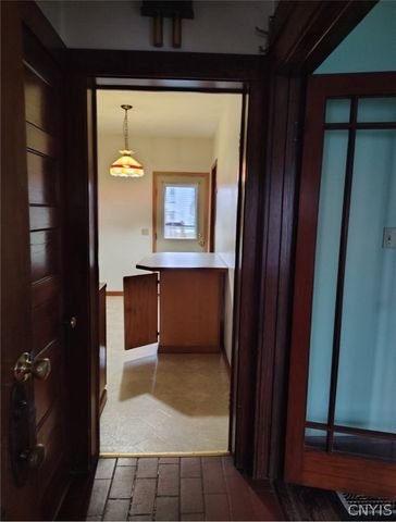 611 Highland Street, Syracuse, NY 13203
