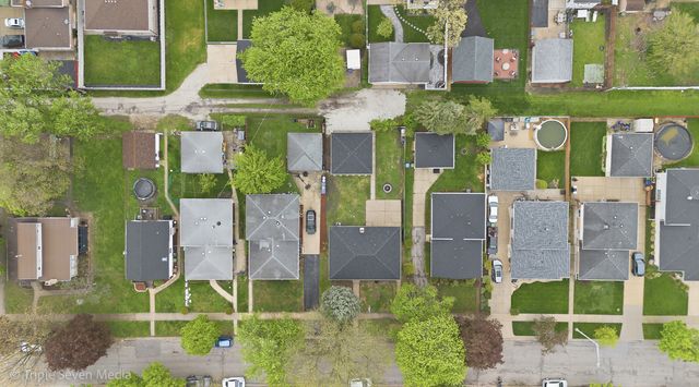 9817 Washington Avenue, Oak Lawn, IL 60453