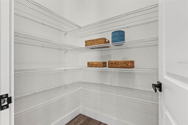 121 E WARREN AVENUE 3, Tampa, FL 33602