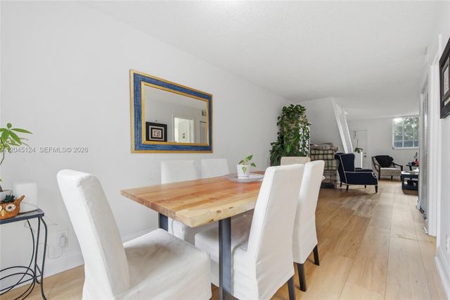 2520 N Andrews Avenue 107, Wilton Manors, FL 33311