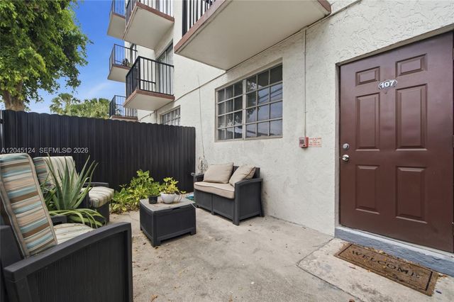 2520 N Andrews Avenue 107, Wilton Manors, FL 33311