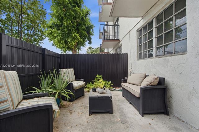 2520 N Andrews Avenue 107, Wilton Manors, FL 33311