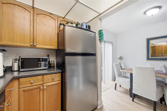 2520 N Andrews Avenue 107, Wilton Manors, FL 33311